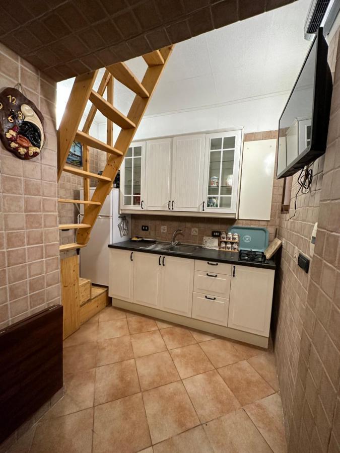 Tiny House - Spaccanapoli Apartman Kültér fotó