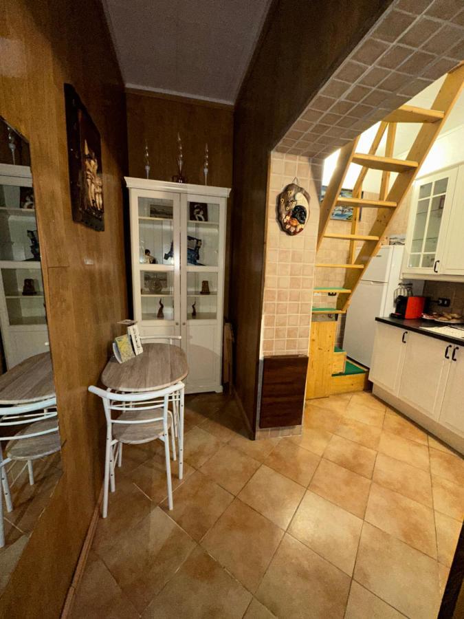 Tiny House - Spaccanapoli Apartman Kültér fotó
